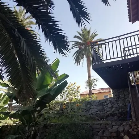 Casa Papin Inmersa En Un Entorno Natural Feriehus Puerto de la Cruz (Tenerife)