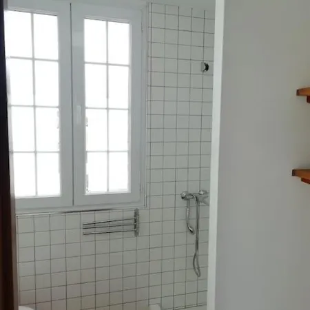 Casa Papin Inmersa En Un Entorno Natural Feriehus