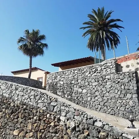 Casa Papin Inmersa En Un Entorno Natural * Puerto de la Cruz (Tenerife)