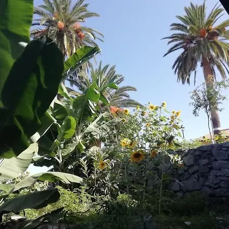 Casa Papin Inmersa En Un Entorno Natural Feriehus *